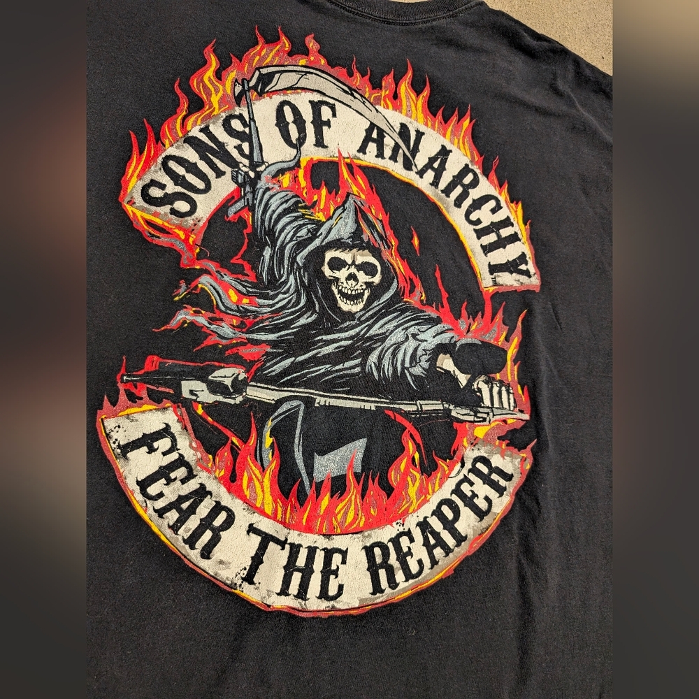 SAMCRO Sons Of Anarchy Skull Fire Black Graphic Tee - Picture 4 of 4
